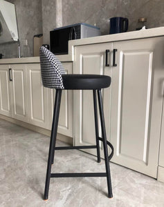 Houndstooth Bar Stool Chair