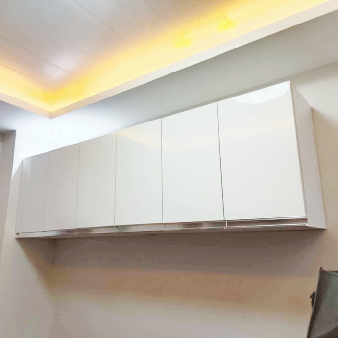 200cm Hanging Cabinet