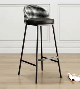 Houndstooth Bar Stool Chair